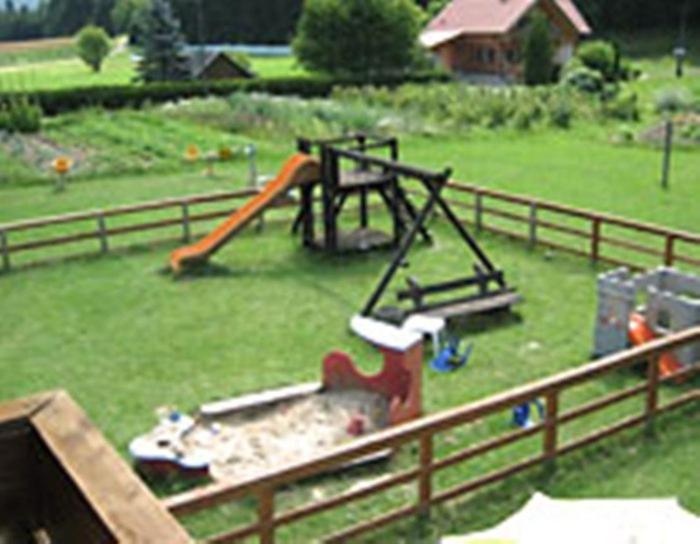 Schmautz Ferienwohnungen & Zimmer Miklauzhof Exterior foto