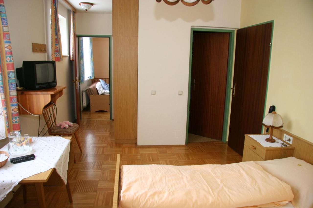 Schmautz Ferienwohnungen & Zimmer Miklauzhof Exterior foto